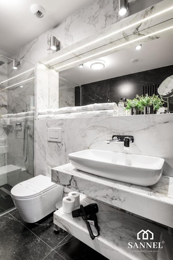 Apartament Prestige Z Dostepem Do Basenow,Strefy Saun,Jacuzzi - Pinea Apartments Pobierowo-Sannel Apartments For Rent Ngoại thất bức ảnh